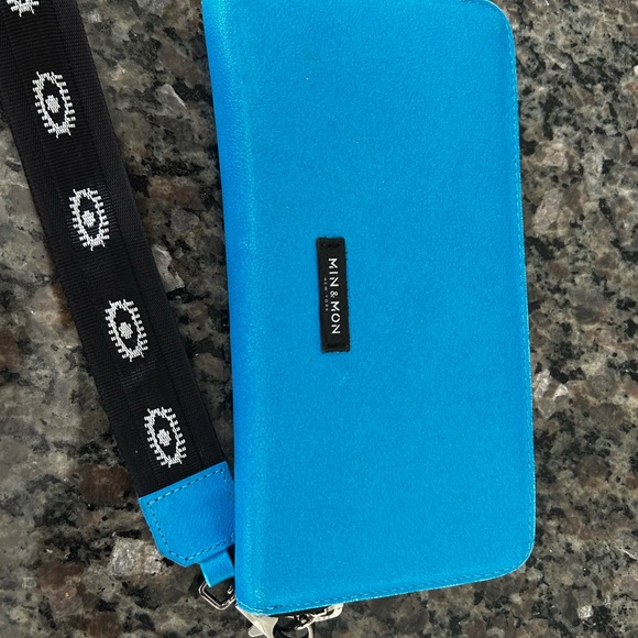 Min & Mon Francis wallet with wrist strap - Picture 6 of 6